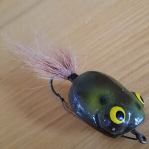 Weber Frog Popper Fishing Lure Weedless Dyelite Plastic Bug Eyed Vintage Green